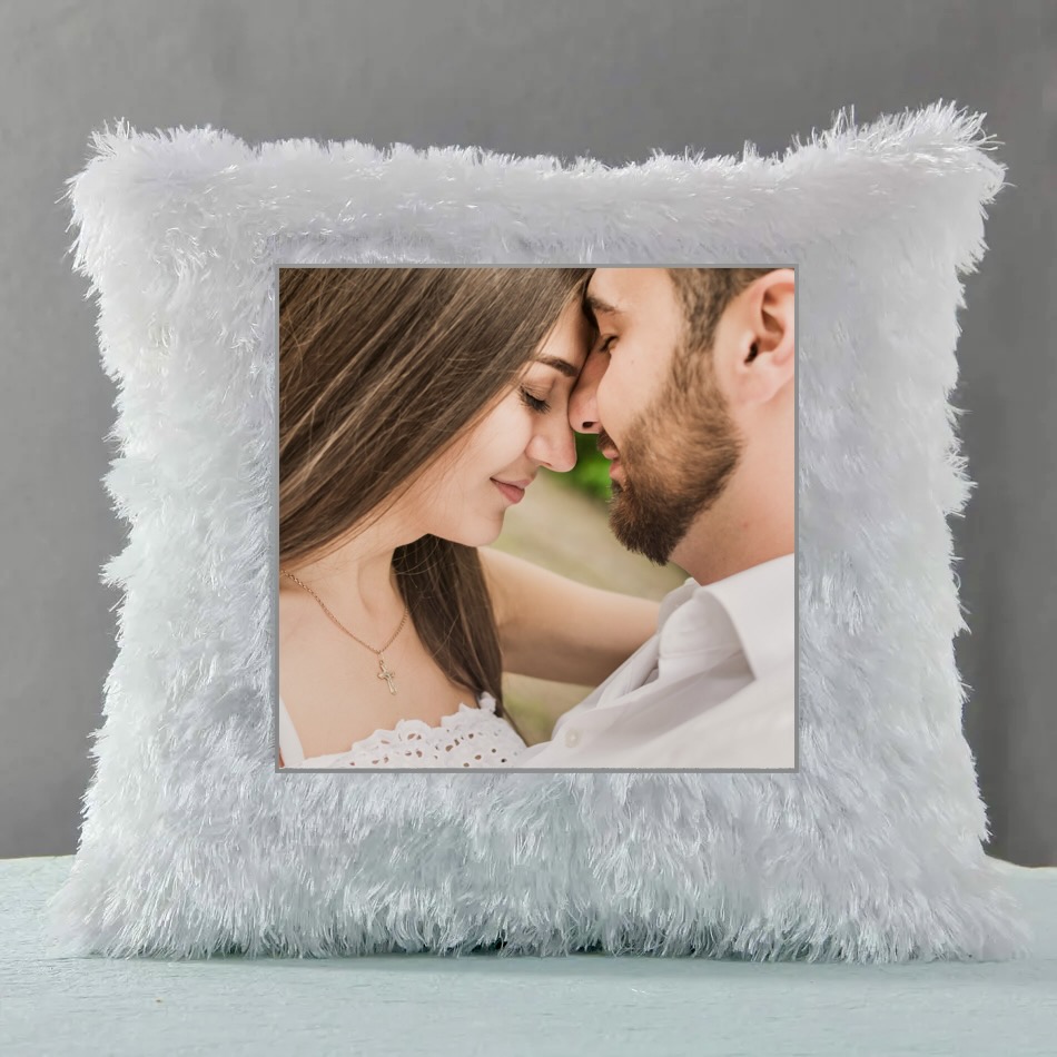special memories printed and frames in creative Love theme frames. Unqiue valentines gift
